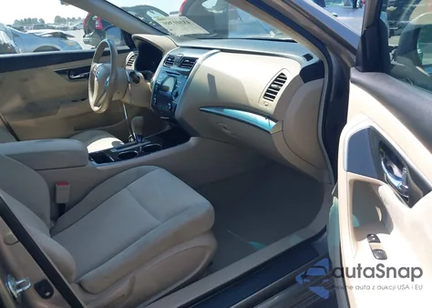 2013 Nissan Altima 2.5 Sv z USA, uszkodzony, nr VIN 1N4AL3AP2DC218413